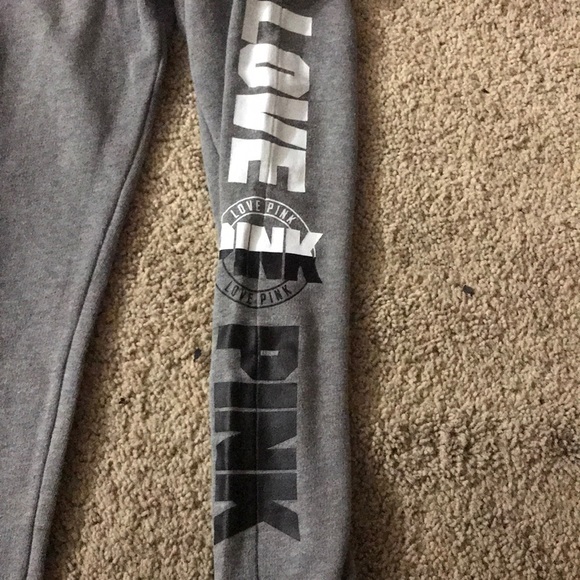 Pink sweats - Picture 2 of 3